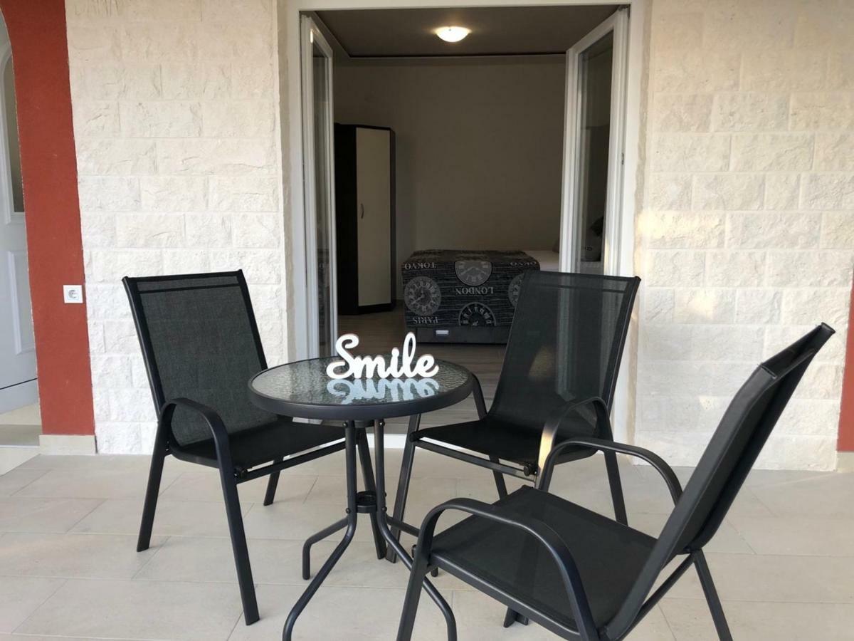 Apartment Jopa Šibenik Exteriör bild